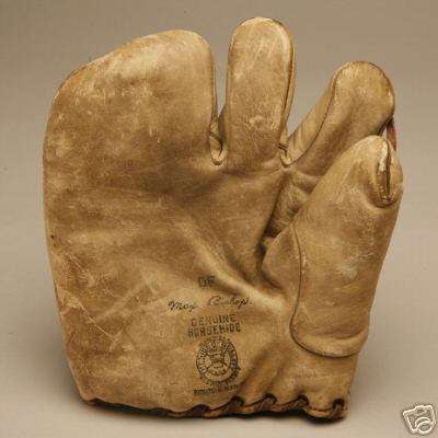 Max Bishop Reach DF Front